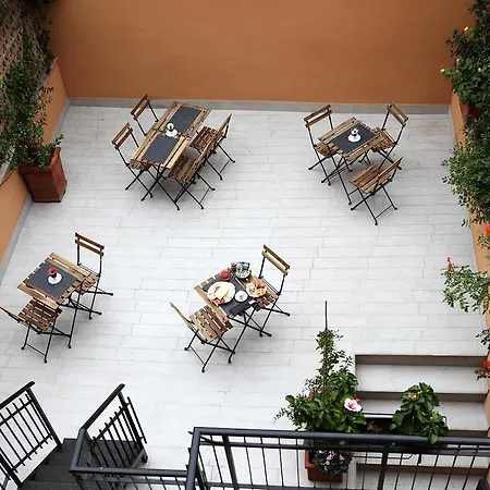 Gasthuis Maggiore 3*