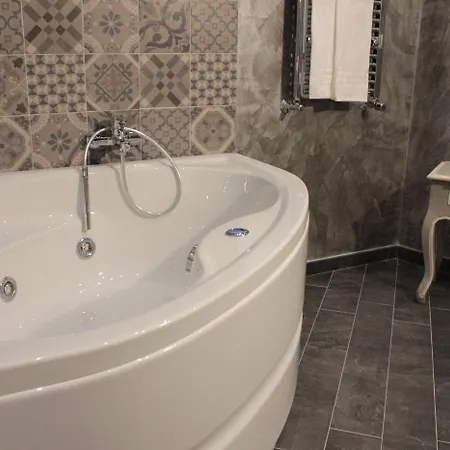 Maggiore 3* Rome